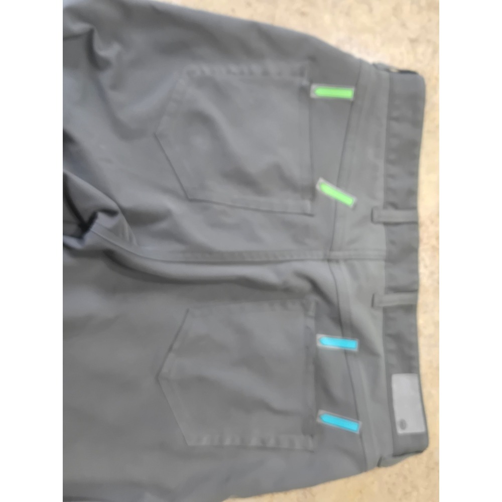 Peter Millar Crown Sport Men's Gray 5-Pocket Performance Golf Pants 32x34 EUC - Picture 16 of 16